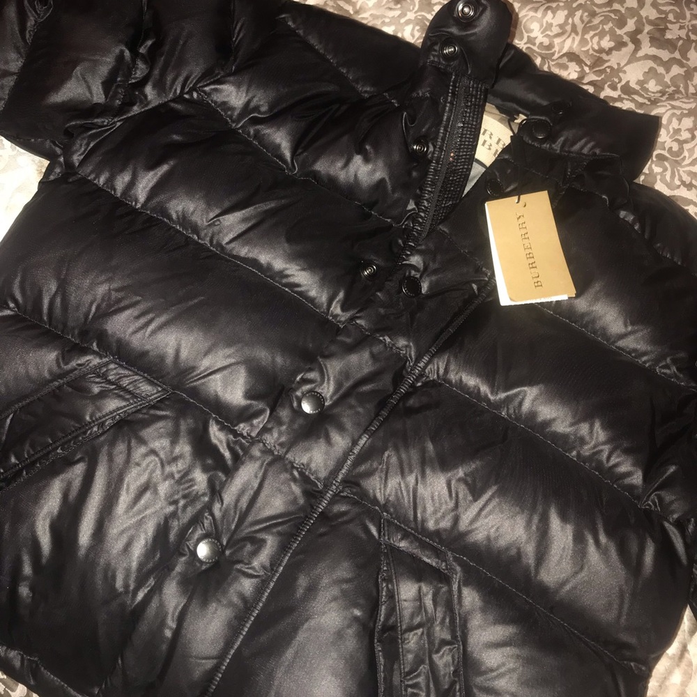 Selling black Burberry jacket